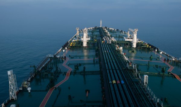 США разрешили Индии импортировать нефть из России из-за войны