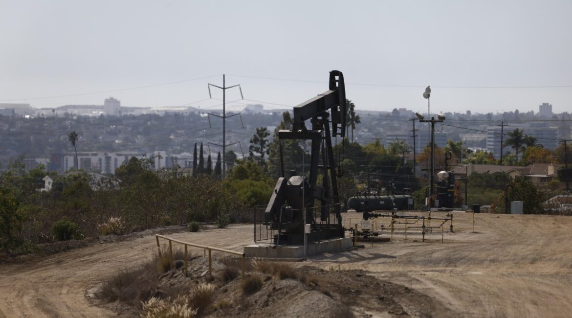 Нефть дорожает, поскольку инвесторы переоценивают перспективы перемирия с Ираном*