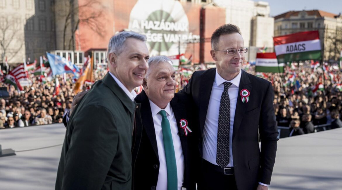 Кто подслушивает секреты европейцев?