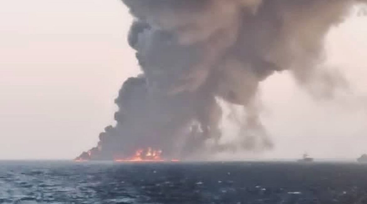 США: мы нанесли удар по более чем 90 иранским военным объектам на острове Харг