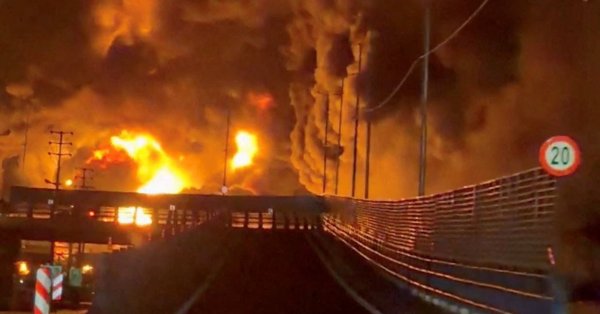 Израиль нанес удар по складам топлива в Тегеране