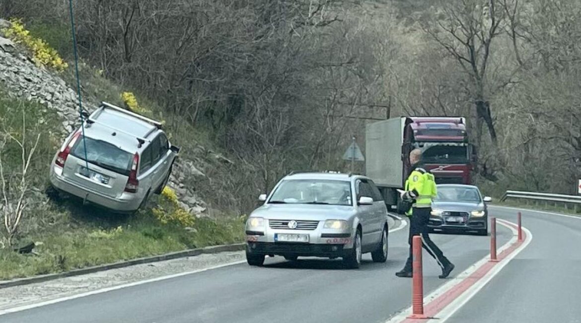 Эффектная авария в Кресненском ущелье