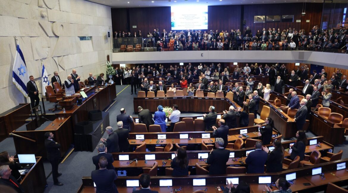 Кнессет принял законопроект о восстановлении смертной казни для террористов