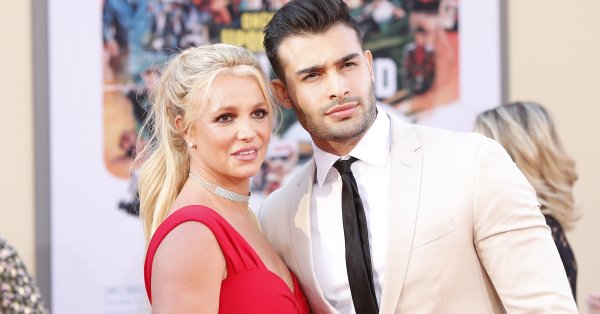 Бывший Бритни, родившийся в Иране, хвалит удары США