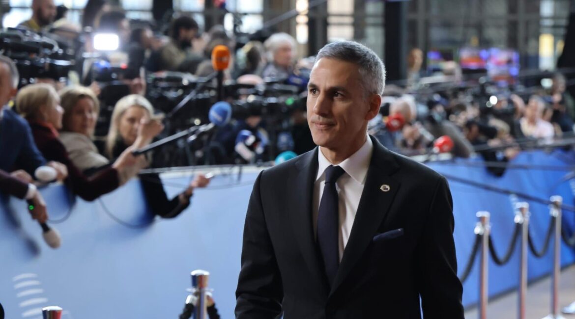 Гюров: Сейчас мы чувствуем себя ополченцами