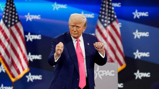 Комментарий Трампа поднял нефть выше 90 долларов за баррель и обрушил европейские фондовые рынки.