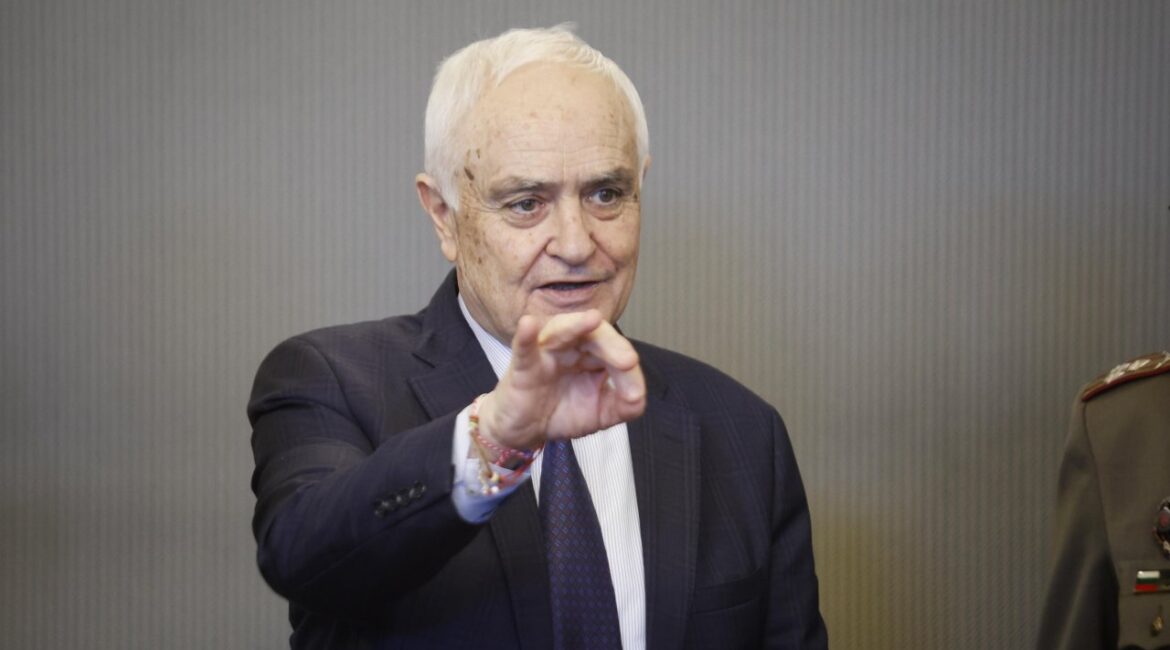 Запрянов: Повышена готовность систем ПВО стран на восточном фланге