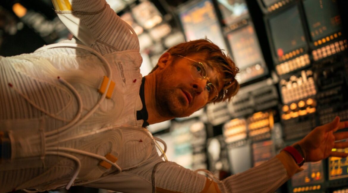 «Проект «Аве Мария» остается лидером кассовых сборов США с 55 миллионами долларов.