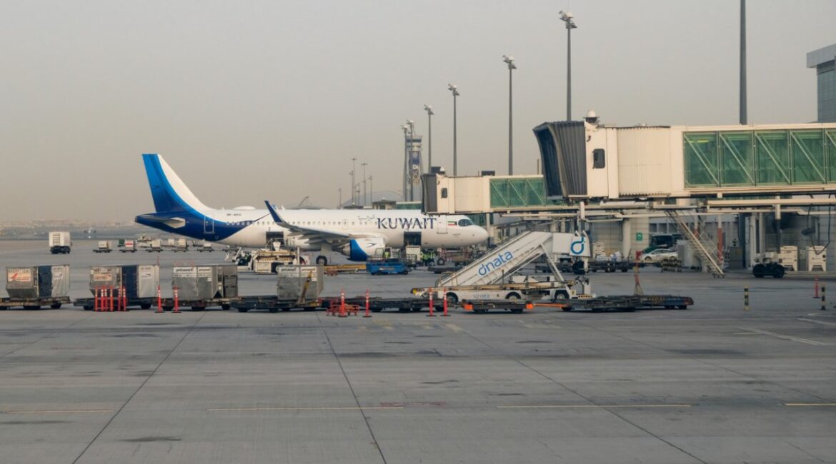 Иран атаковал и нанес ущерб международному аэропорту Кувейта