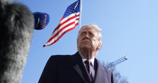 Трамп пообещал Ирану, что нанесет удар с «беспрецедентной силой», если Тегеран начнет крупное нападение