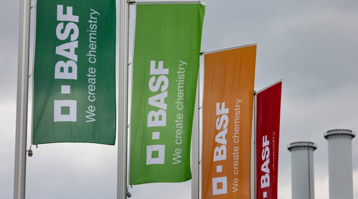 BASF открывает завод в Китае стоимостью 11,6 млрд долларов на фоне нестабильности рынка