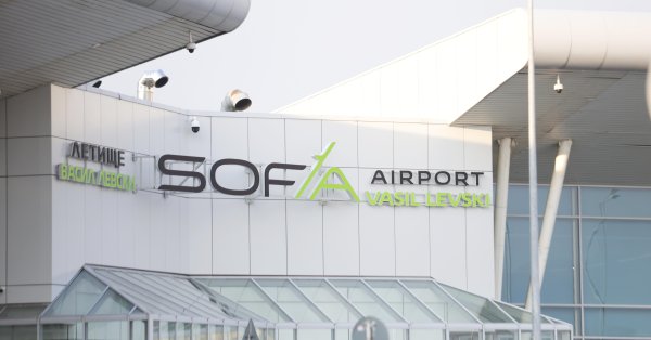 Аэропорт Софии на короткое время закрыли из-за дрона