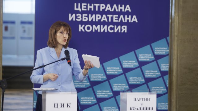 ЦИК назвал номера партий и коалиций в бюллетенях для голосования в апреле