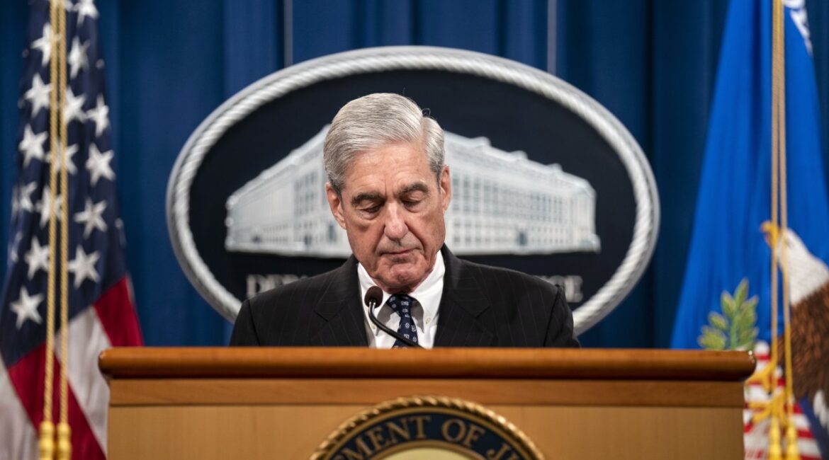 Умер бывший директор ФБР Роберт Мюллер