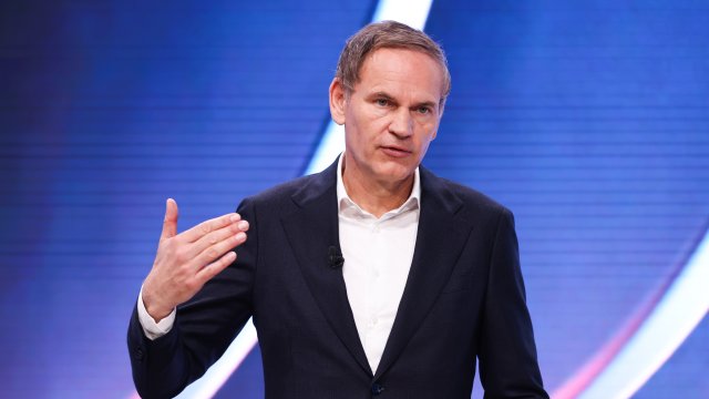 Глава VW: Реструктуризация группы продолжается