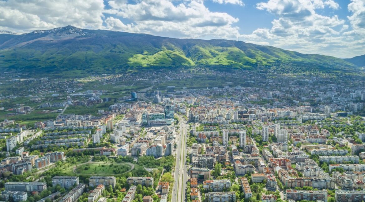 Курортная недвижимость в сером секторе в нашей стране исчезнет с Airbnb и Booking после 20 мая.