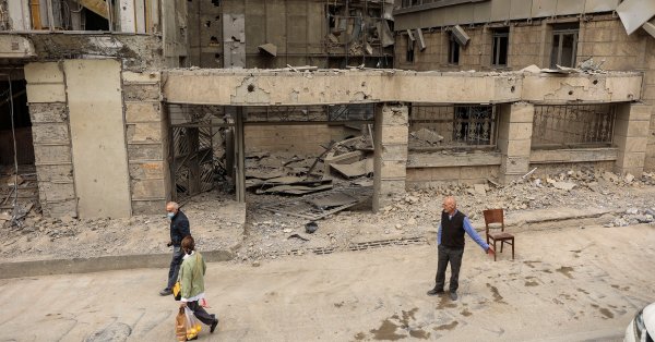 20 юных волейболистов погибли при нападении на иранский спортивный зал