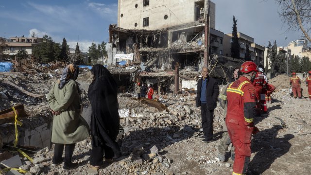 Иран опроверг участие в переговорах с США