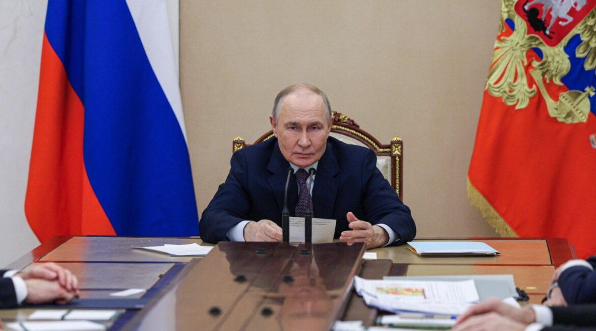 Почему России не может порадоваться смягчению нефтяных санкций?