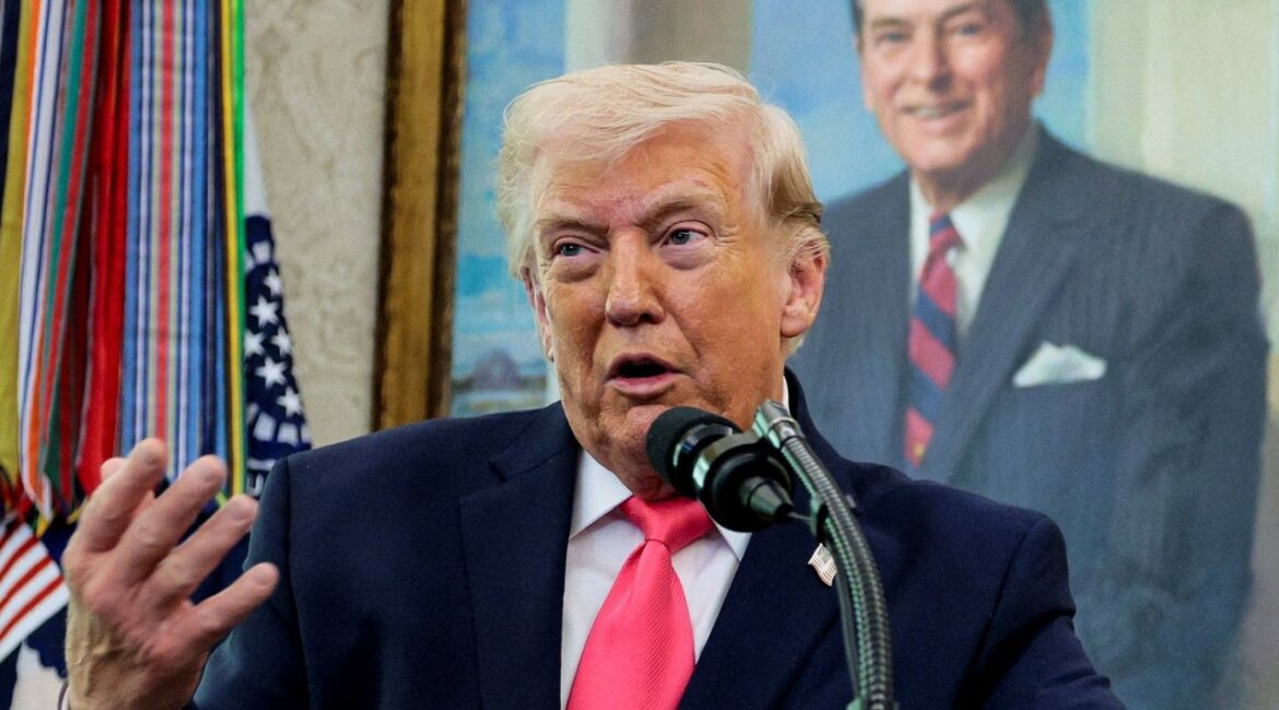 Почему Трамп вдруг пытается привлечь на свою сторону ближайшего союзника Путина?