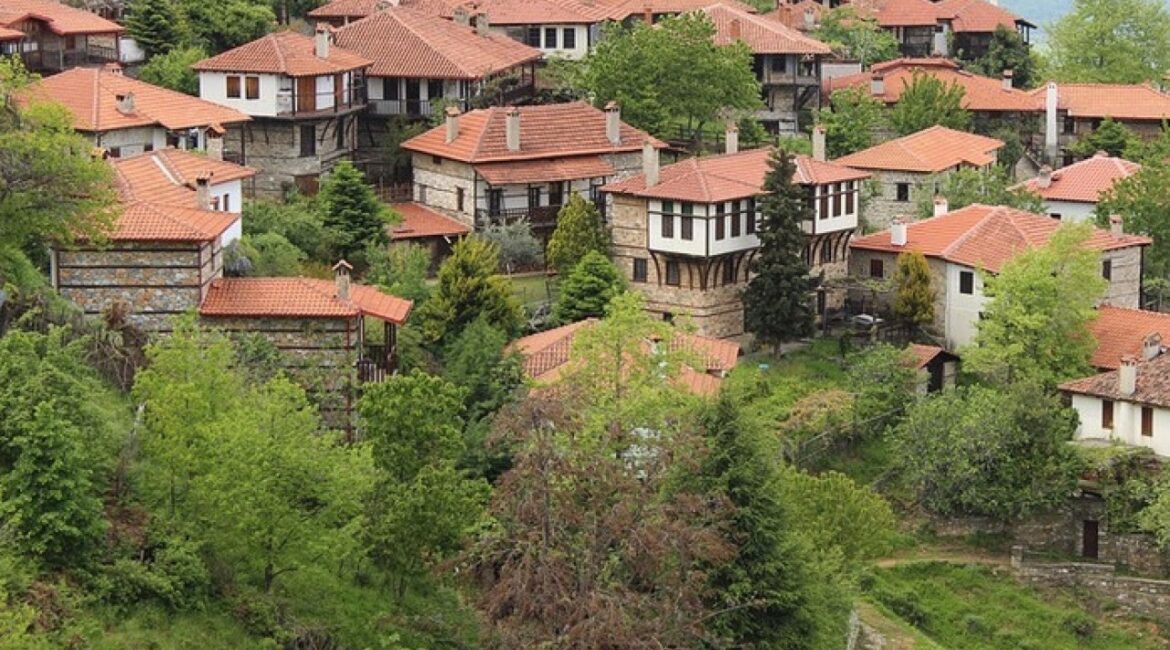 По ценам как на трёхкомнатную квартиру: Ищем дома возле крупных городов