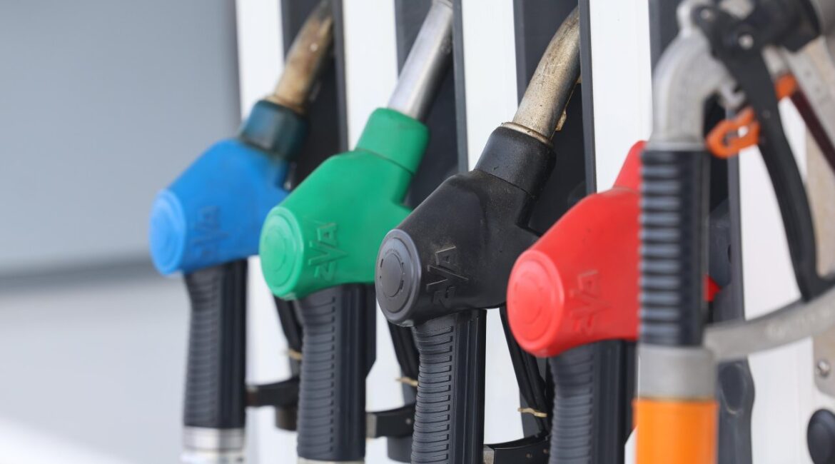Новые цены на топливо в Северной Македонии с полуночи