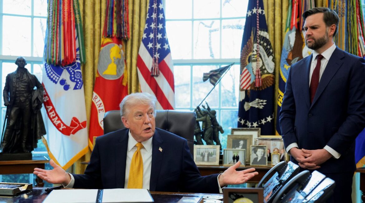 Какие слова Трамп сказал Вэнсу перед началом переговоров в Пакистане?