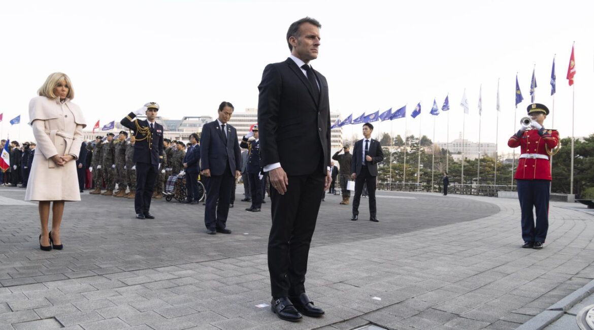 Макрона не обязали: слова Трампа о моем браке недостойны