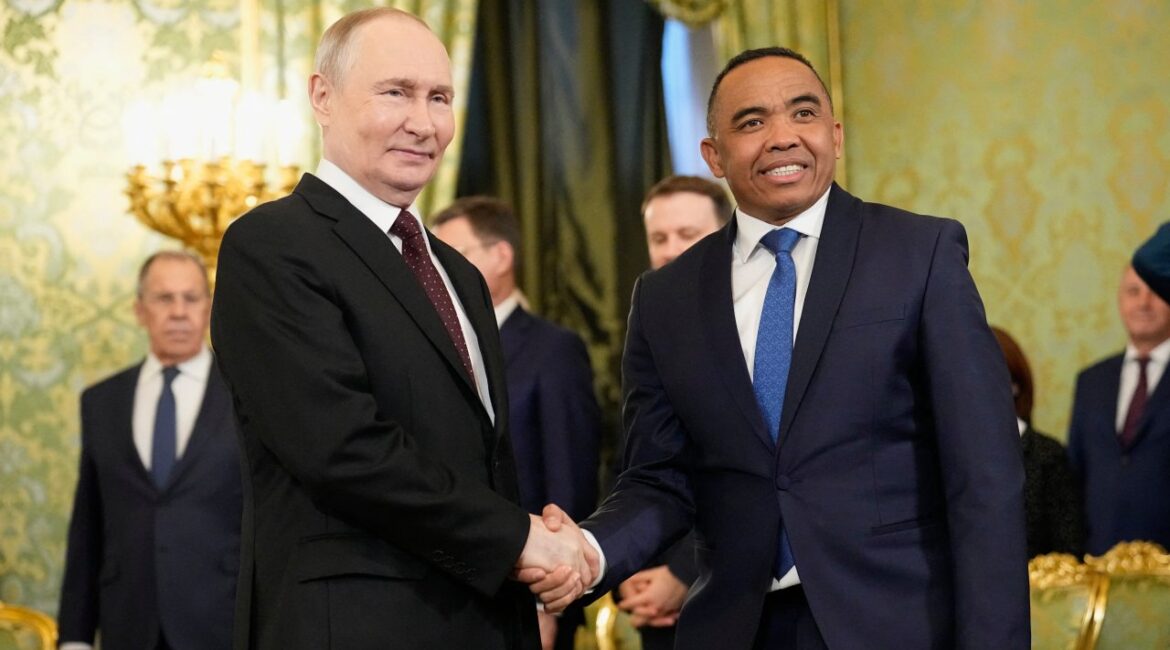 Путин нашел нового стратегического союзника, поскольку США вступают в войну с Ираном