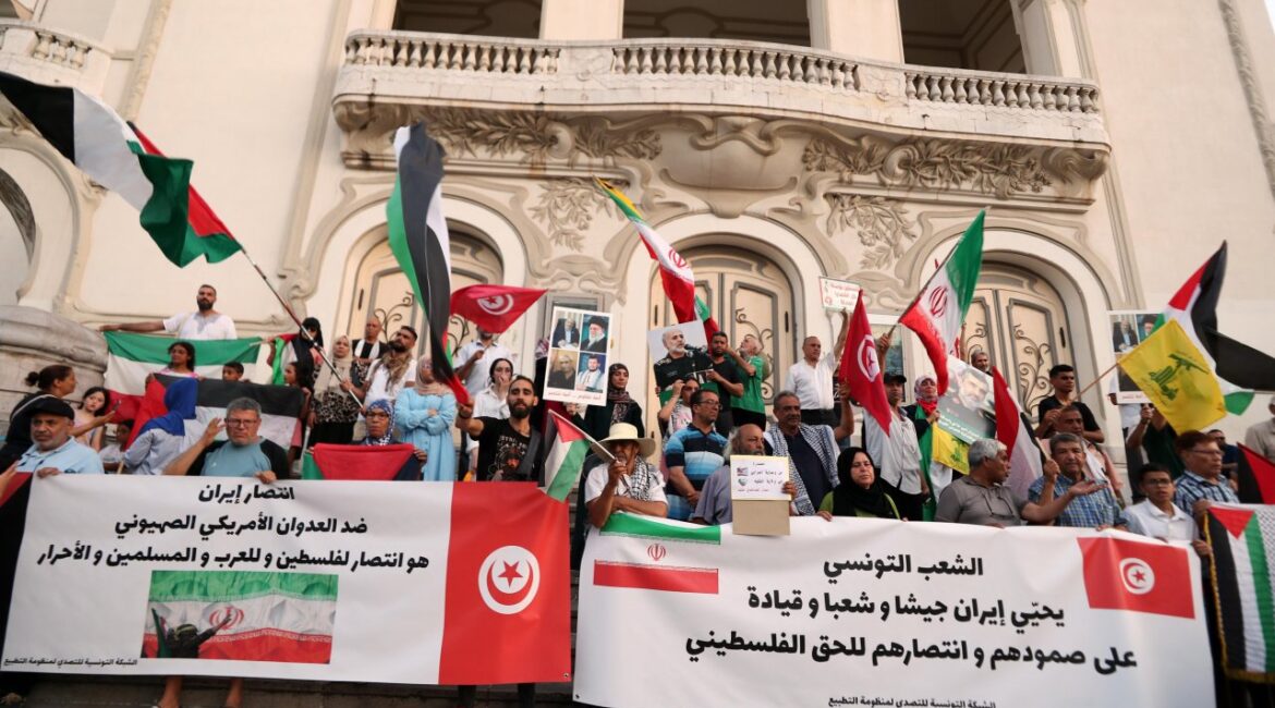 Иранцы уже более 1000 часов находятся без доступа к Интернету