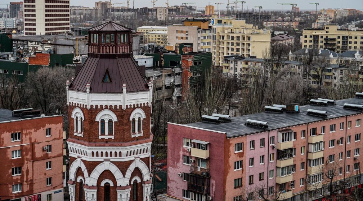 Угроза выселения омрачает радужную картину России в оккупированной Украине