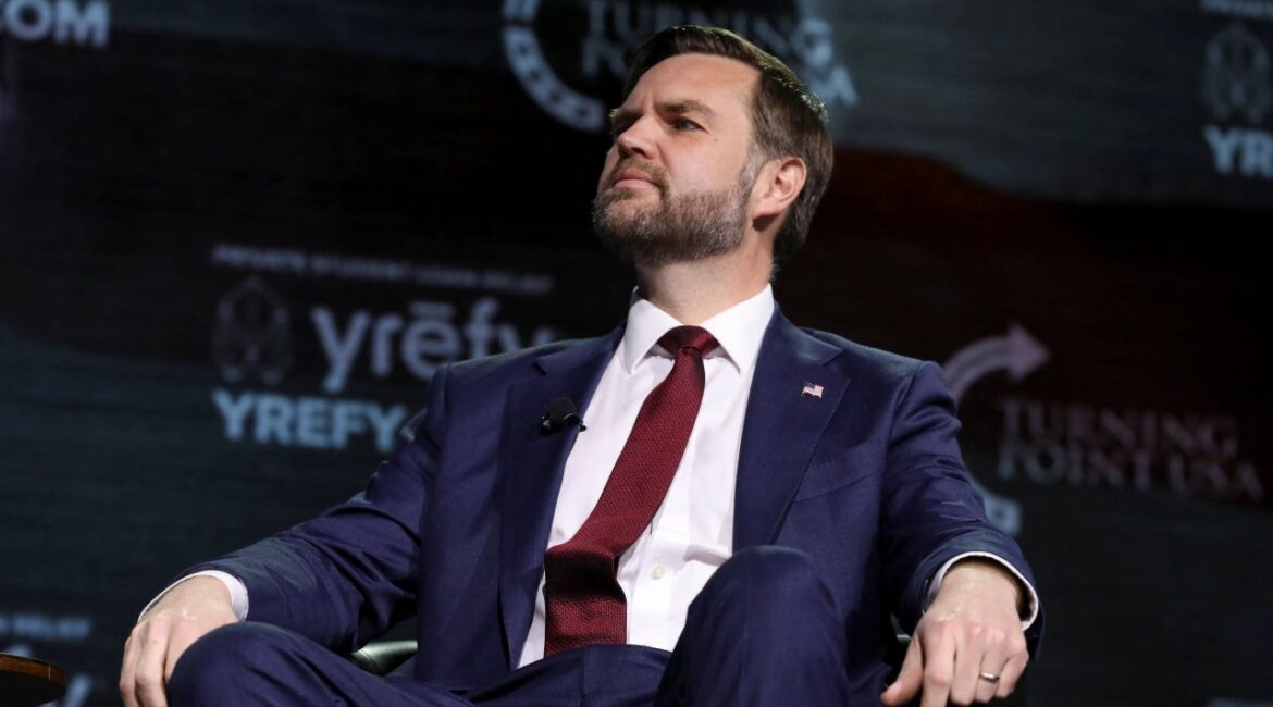 Расхождение: Трамп говорит, что Вэнс не поедет в Пакистан, но может быть наоборот