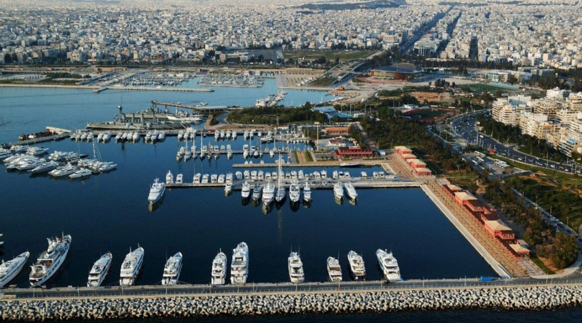 Символическая яхта Аристотеля Онассиса выставлена ​​на продажу за 52 миллиона евро.