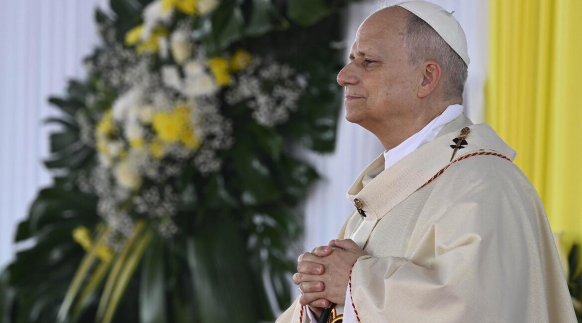 Неужели Трамп недооценил спокойного Папу Льва?