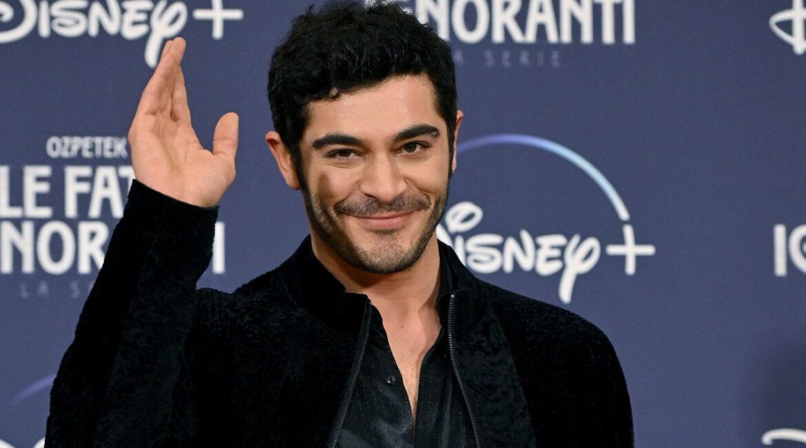 Звезду турецкого сериала накачали кокаином и травкой