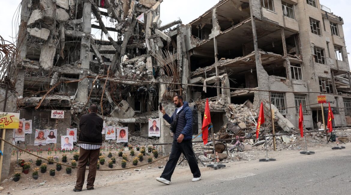 Ливан и Израиль заключили перемирие, США и Иран могут встретиться на выходных