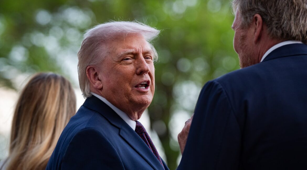 Дональд Трамп не уверен, стоит ли продлевать перемирие с Ираном