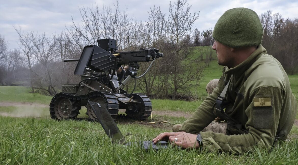 Лондон видит роль Киева в Ормузском проливе