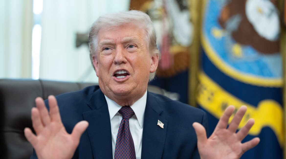 Дональд Трамп «серьезно» рассматривает возможность выхода США из НАТО