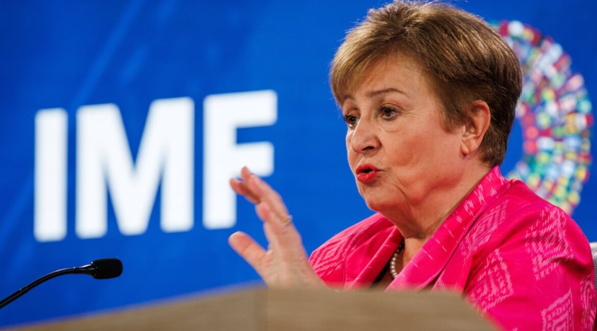 МВФ: суверенный долг США снижает премию по казначейским облигациям