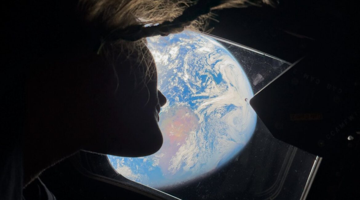 Экипаж «Артемиды II» успешно вернулся на Землю