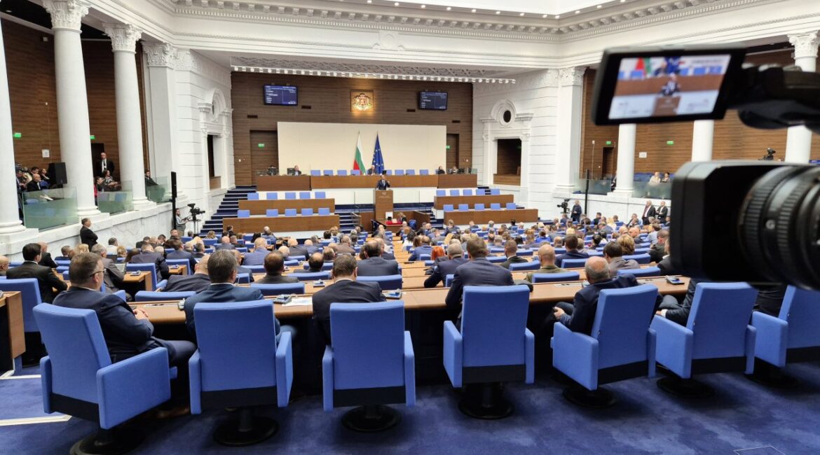 После выборов в Венгрии: коснется ли «будапештский эффект» и Болгарии?