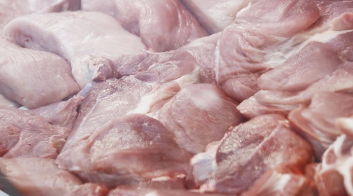 BABH обнаружила нелегальный цех по производству мяса и мясопродуктов в селе Торос