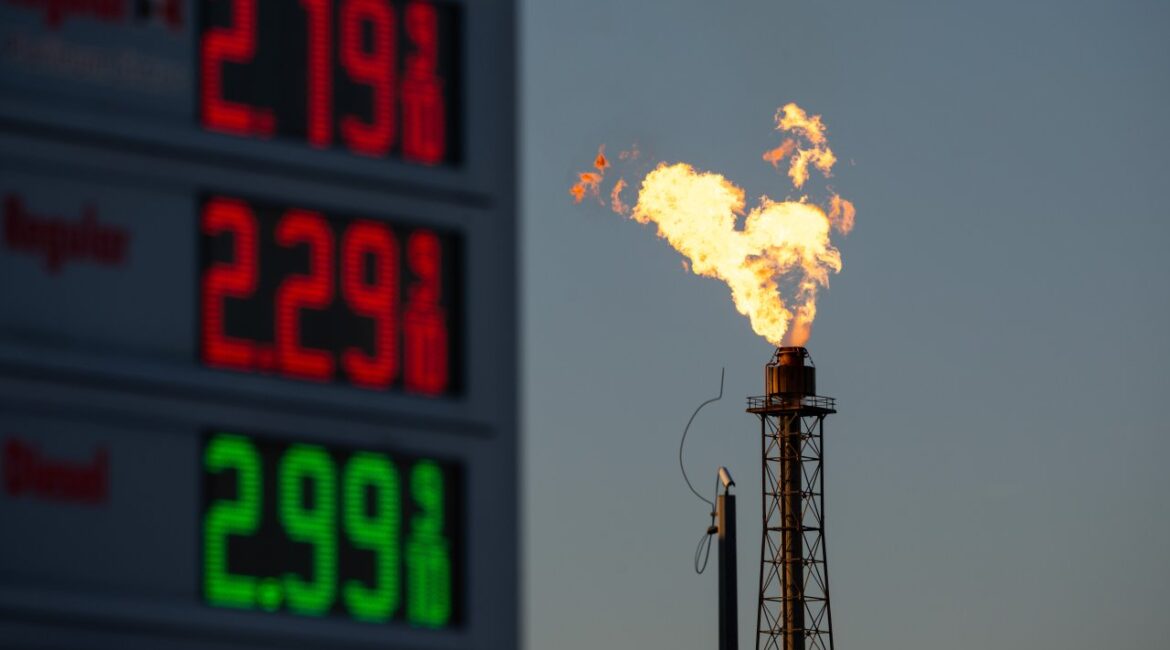 Хаос вокруг Ирана увеличил нефтяные прибыли Shell