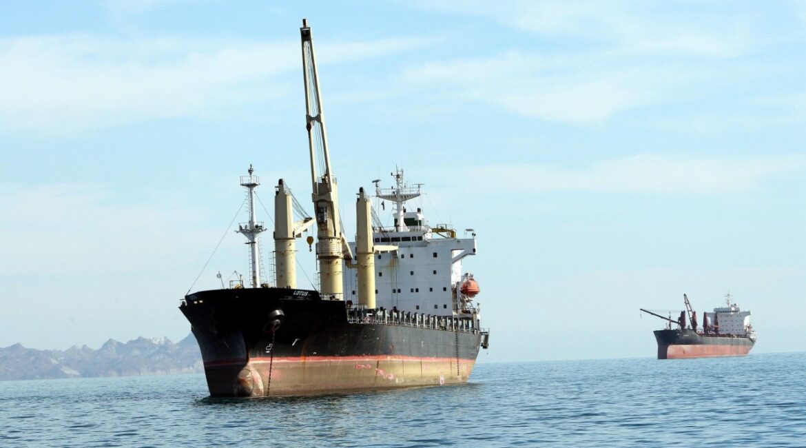 От Суэцкого кризиса до Ормуза: потеряют ли США мировое лидерство?