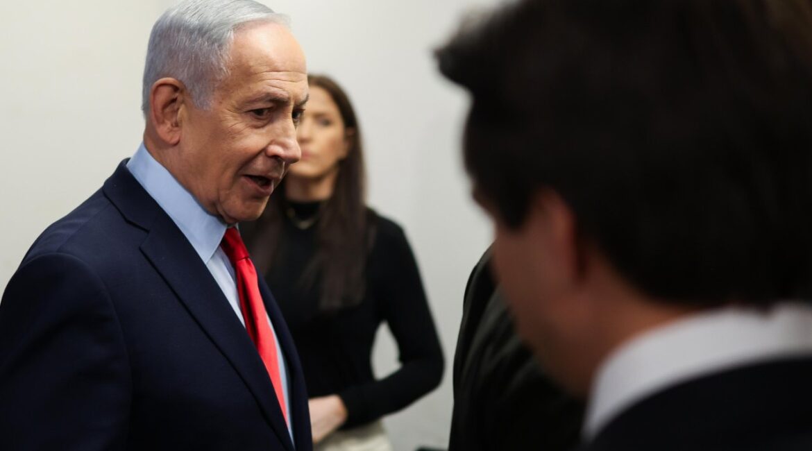 Нетаньяху предложил нескольким президентам США нанести удар по Ирану