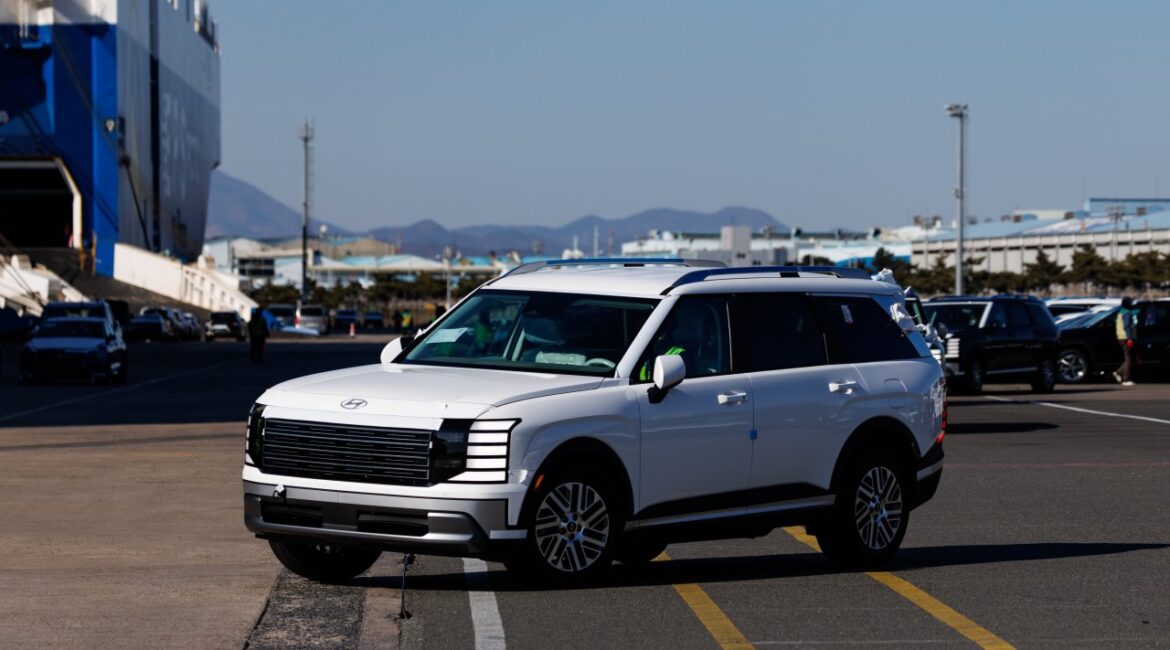 Квартальная прибыль Hyundai разочаровала рынки, сдерживаемые тарифами США