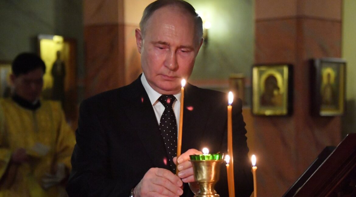 Путин поблагодарил Русскую Церковь за поддержку в войне