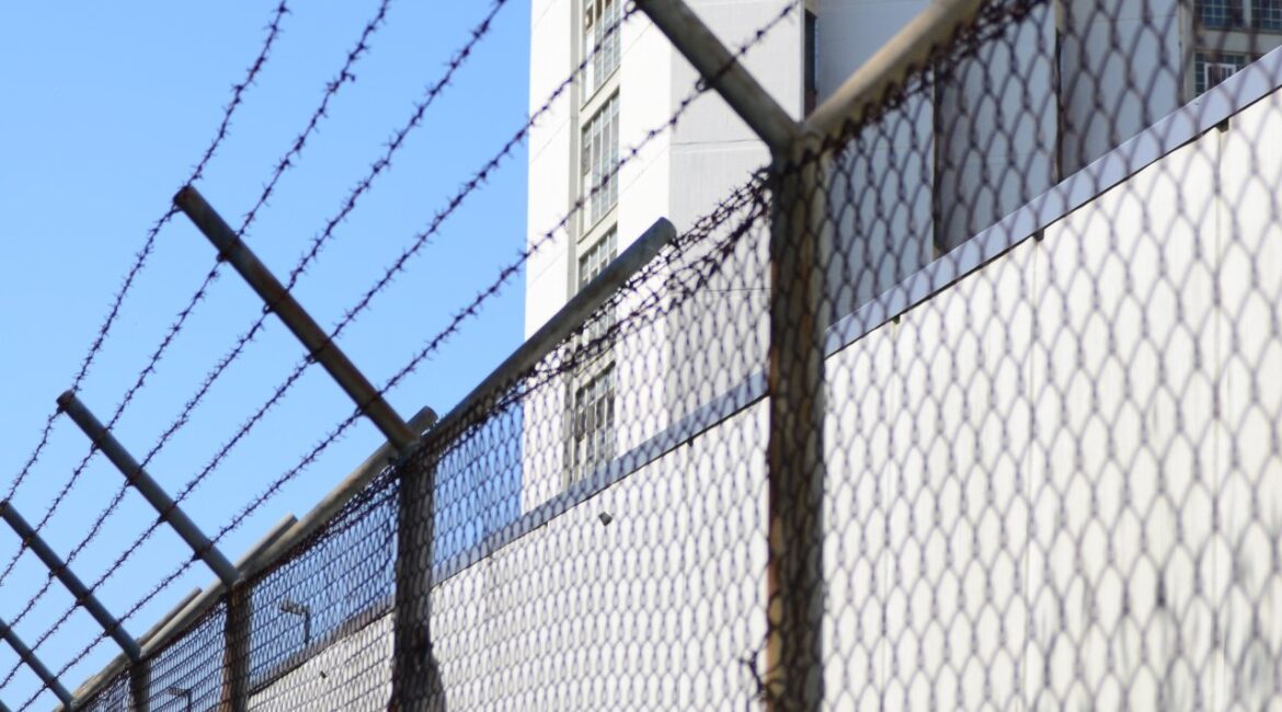 Заместитель мэра Корал-Спрингс, штат Флорида, был убит своим мужем