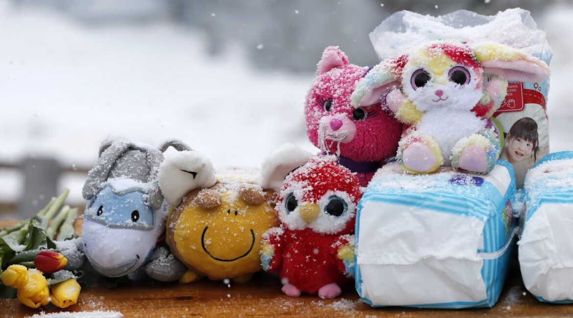 Российские военные под дулом пистолета похитили украинских детей в Херсоне